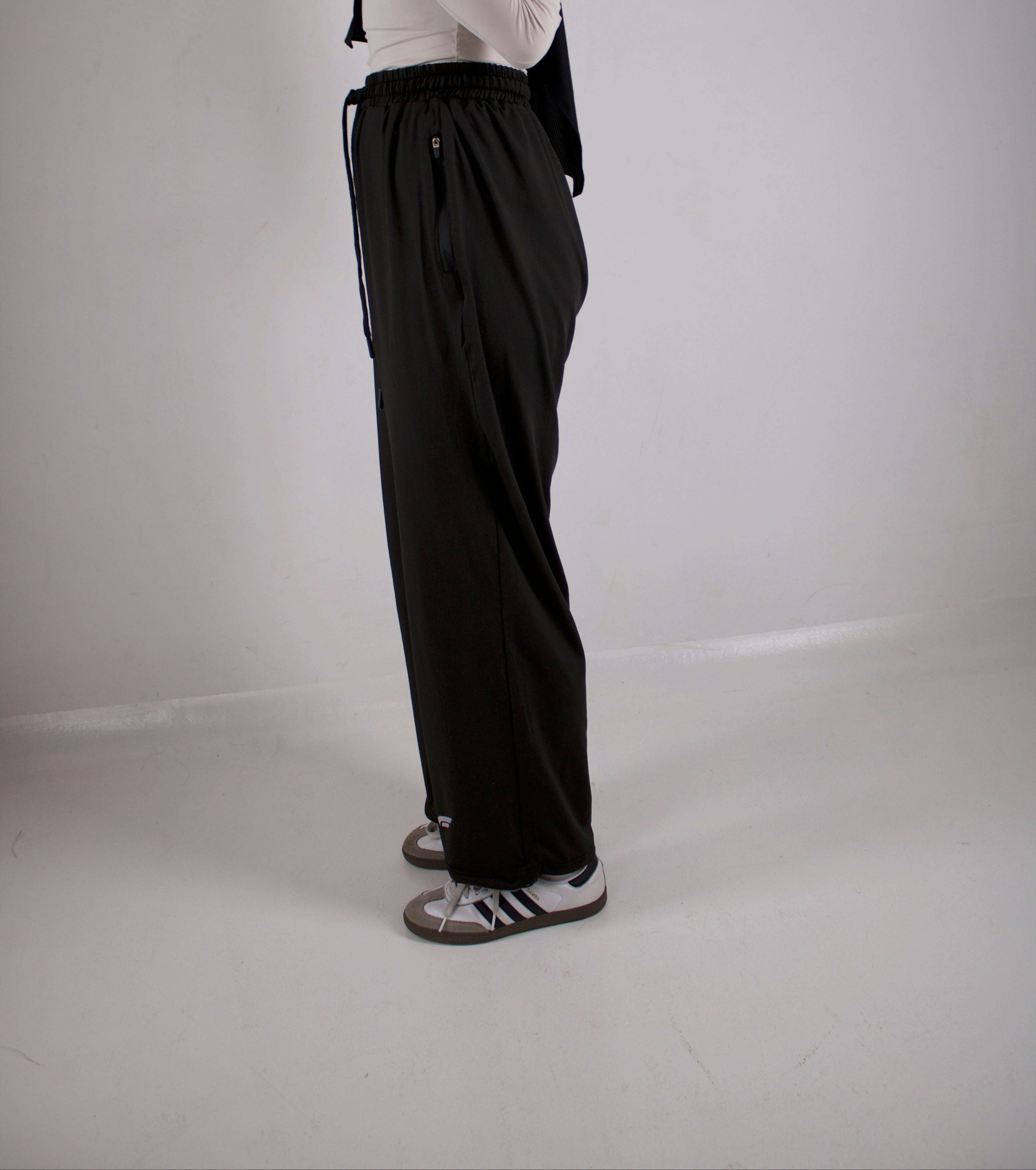Essential Adjustable Wide-Leg pants